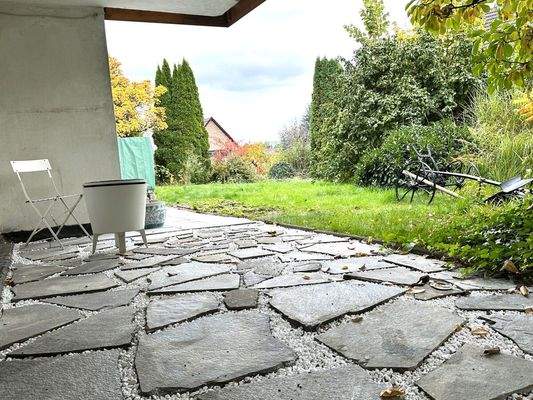 ... Terrasse und Garten