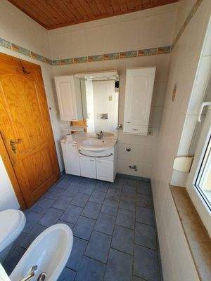 Hinterhaus - Bad.jpg