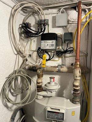 Kabelfernsehen Internet.jpg