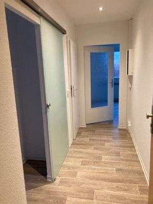 Flur mit Deckenspots