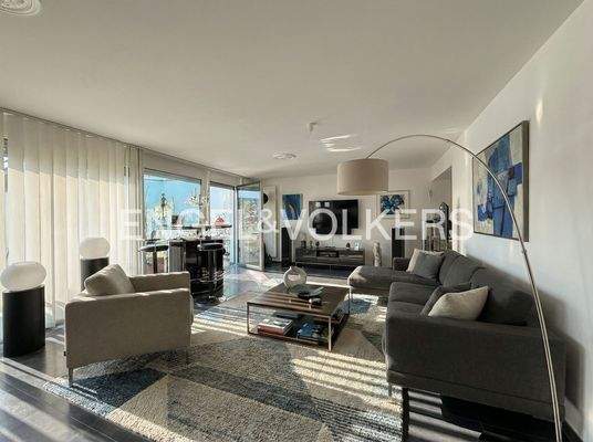 Wohnzimmer (Möblierung visualisiert)