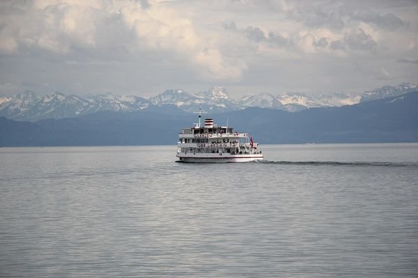 Alpen Schiff Bodensee.jpg
