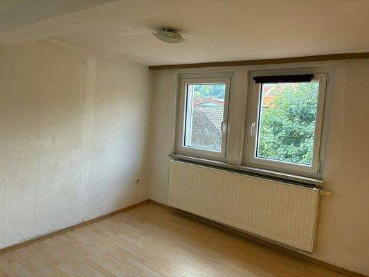 16. Zimmer im DG Bild 1.jpeg