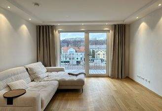 Wohn- und Essbereich