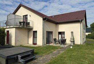 Terrasse mit Grillplatz