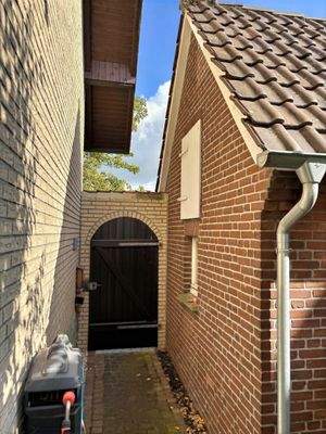 Zugang zur Straße / Werkstatt