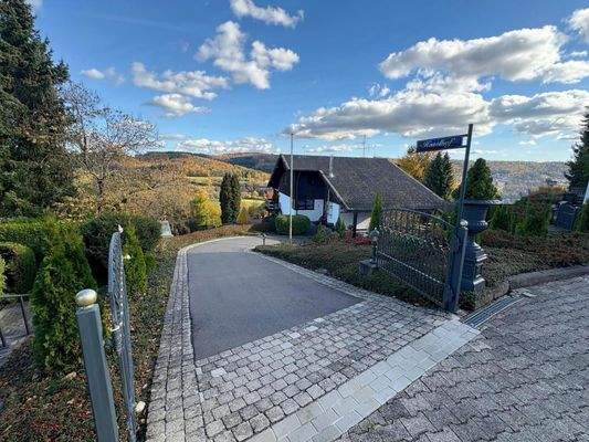 Ansicht Hauseinfahrt