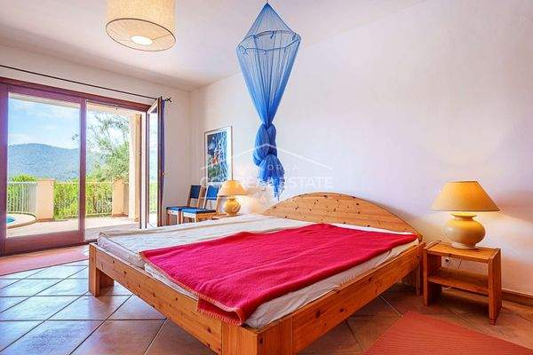 Schlafzimmer 3 im Untergeschoss