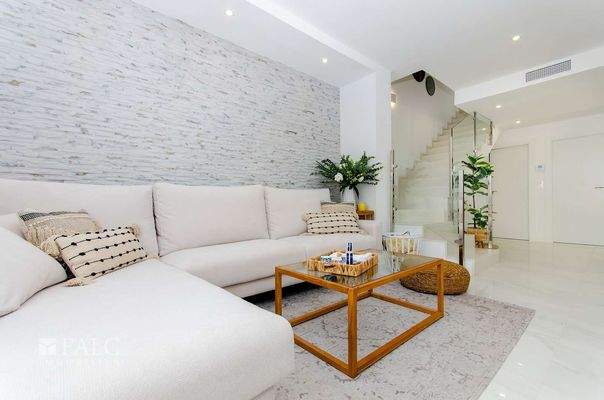 Wohnzimmer offen zur Küche