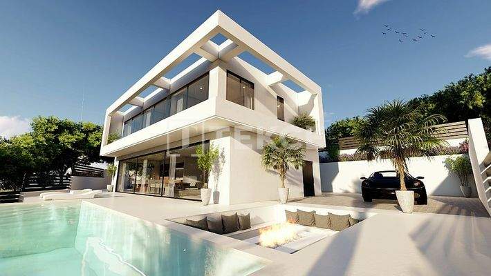 Stylish Villa 300 M From the Beach in El Campello Alicante