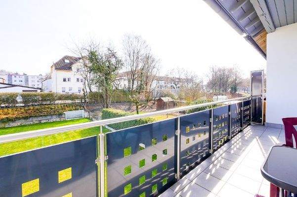 144 1 Balkon (1 von 1)