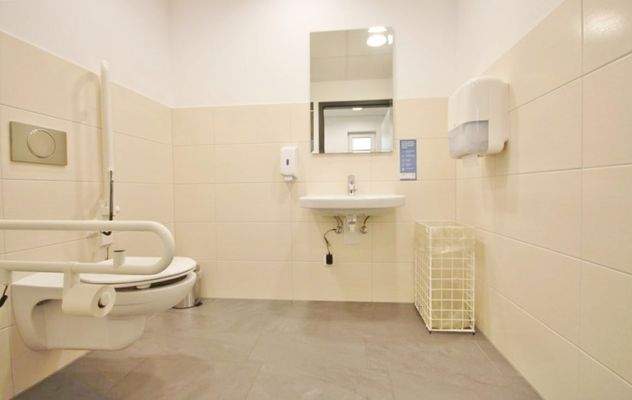 Toilettenräume für Kunden (EG)