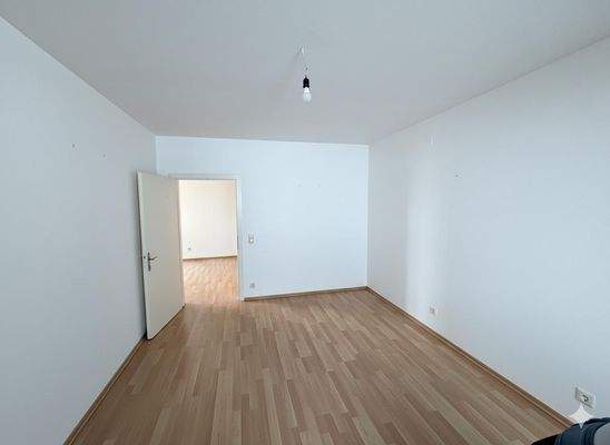 B995512c-d539-40e0-9