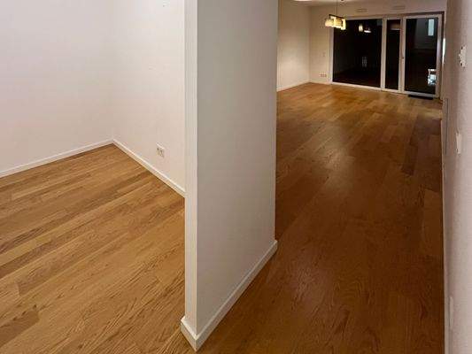 Diele + Blick Wohnraum