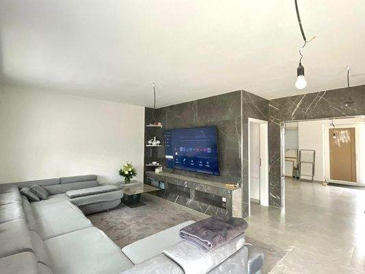 1e6ec3b3-cac7-4c2b-8ae6-238b28e3988b