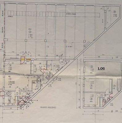 Ausschnitt Garagen-Lagergebäude ca. 346 m² und Büroremise mit ca. 85 m² pro Etage