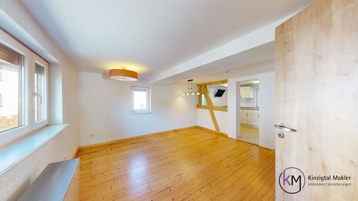 Wohnen- EG Altbau