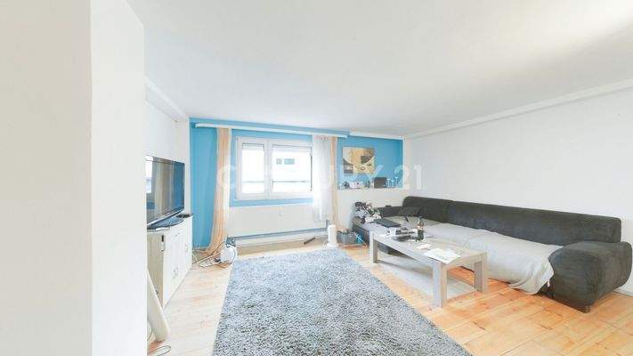 Wohnzimmer- Vorderhaus