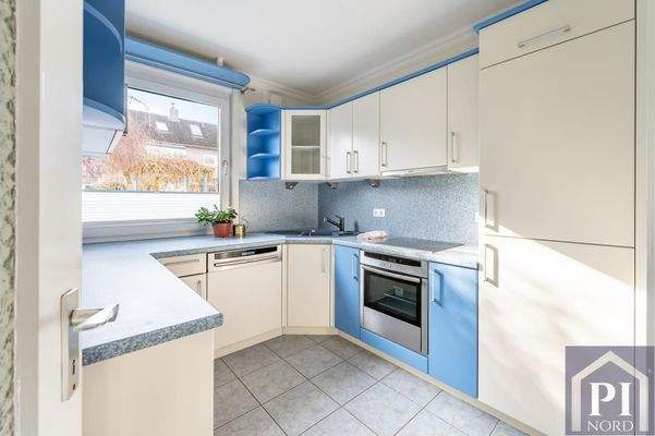 Gepflegte Einbauküche