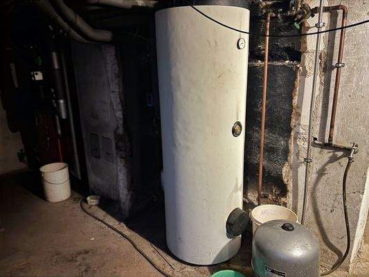 Warmwasserspeicher