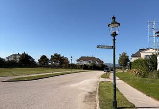 Plot and street view