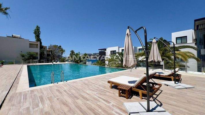 Stylish Apartments in a Beachfront Complex in Yalikavak, Bodrum