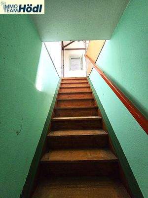 Treppe ins DG 