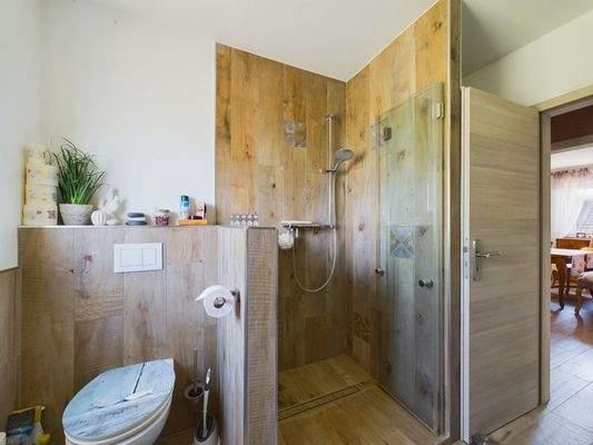 Badezimmer Badezimmer 1. OG Haupthaus Nr. 26 