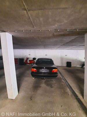 Tiefgaragenstellplatz