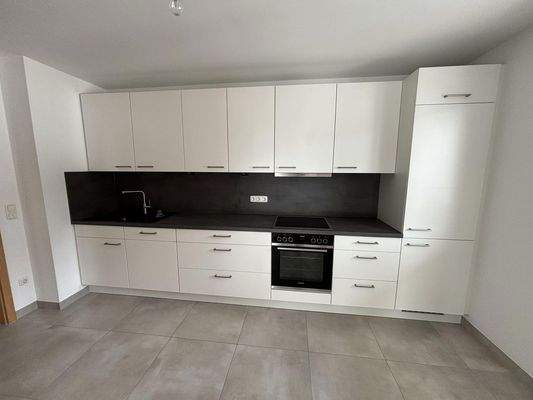 Einbauküche mit Spülmaschine