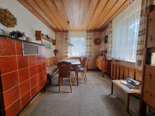 Essen mit Kachelofen