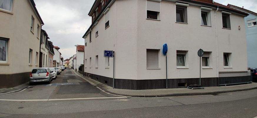 cfacdaef-fe6d-43ca-a128-187b66067a80