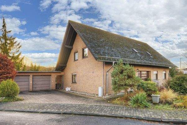 Seitenansicht/Hofraum