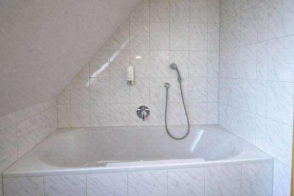 Zeitwohnen Gerlingen statt Hotel Wohnung möbliert mieten bei urbanbnb 7 b.png