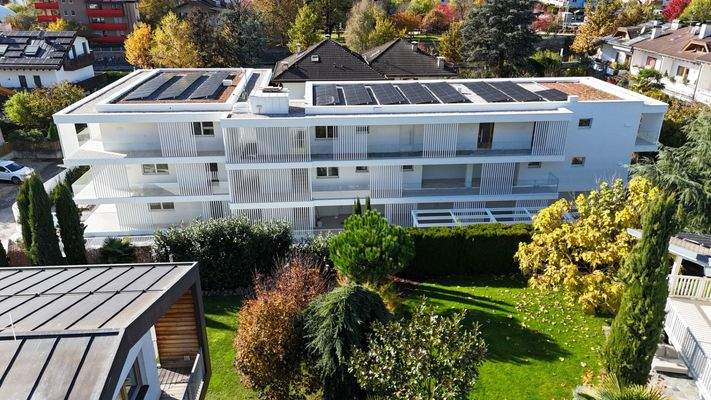 The White Residence-Neubau-Brixen-Luxus-Immobilien-Berge-Plose-Grün-Landschaft-Nachhaltig-Skifahren-Wandern-Biketrail