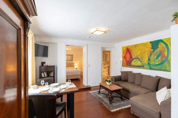 Figaro Richtung Schlafzimmer und Bad