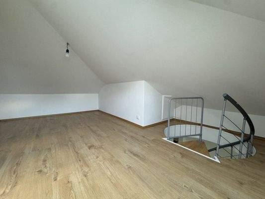 20250325_144700416_iOS