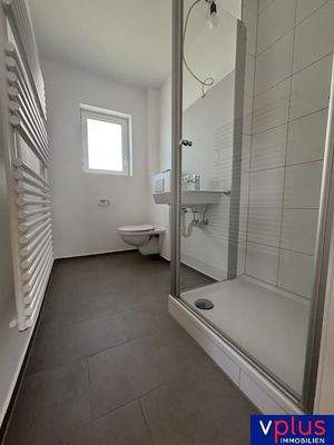 Innen_Bad_Holzstr. 9