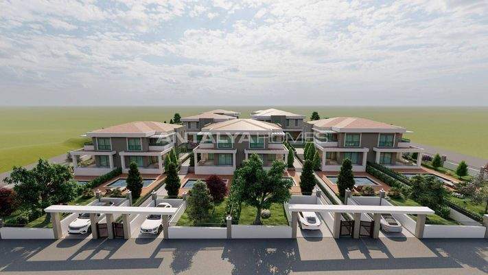 Houses with Private Pools and Gardens in Manavgat