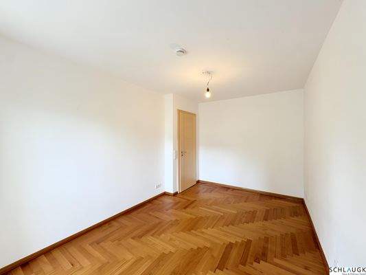 Arbeitszimmer EG mit Terrassenzugang