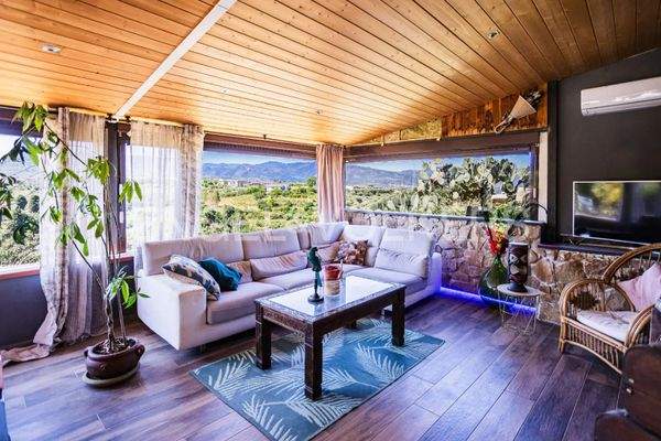 Screenshot 2025-05-21 101730.jpg