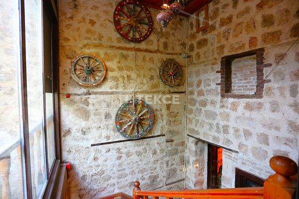 Commercial Near Marina in Antalya Kaleiçi