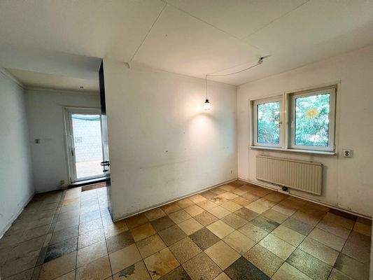 Haus-Gießen-Kleinlindener Straße 39-Essbereich.JPE