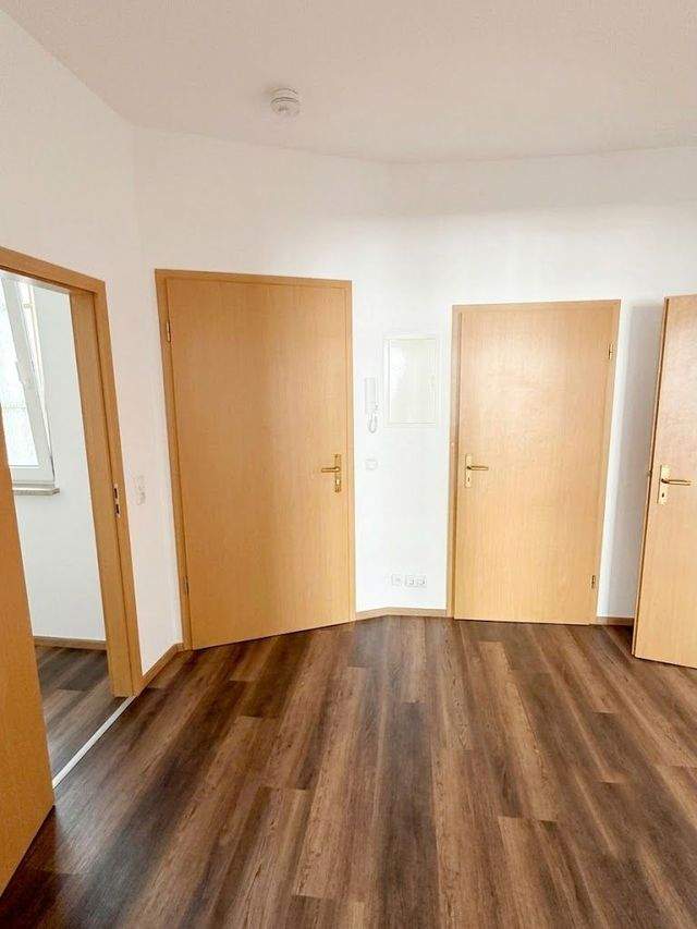Geräumige 2-Raumwohnung im Herzen von Gera - Foto 4