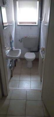 separate Toilette