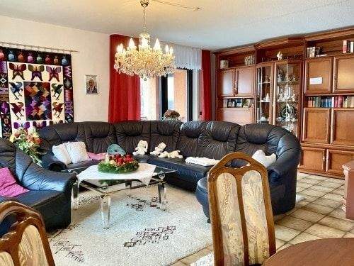 OG Wohnzimmer mit Balkon