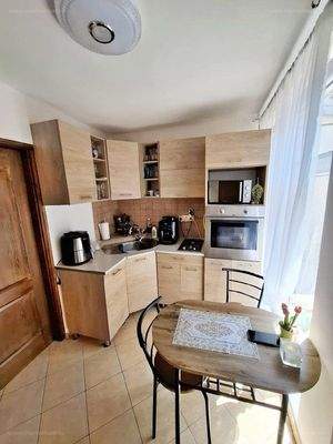 9059bbfd-27e3-4eeb-a7f7-93ea5c775d89_1024x768b-1.j