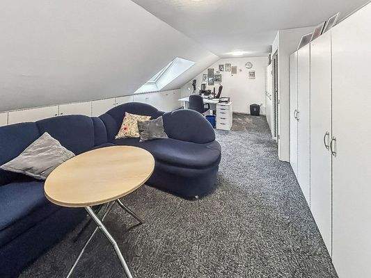 Kinderzimmer-Büro_1