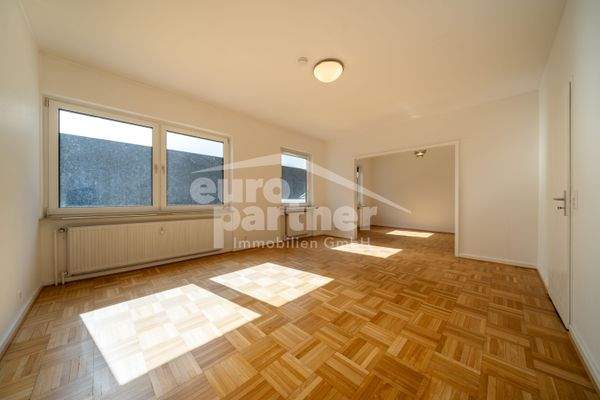 Wohn/Essbereich II (Wohnung OG)