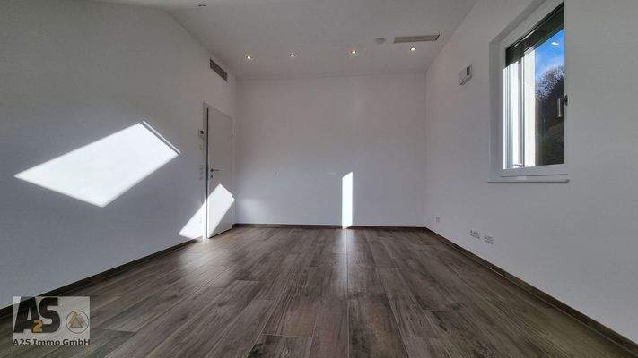 Schlafzimmer Richtung Tür